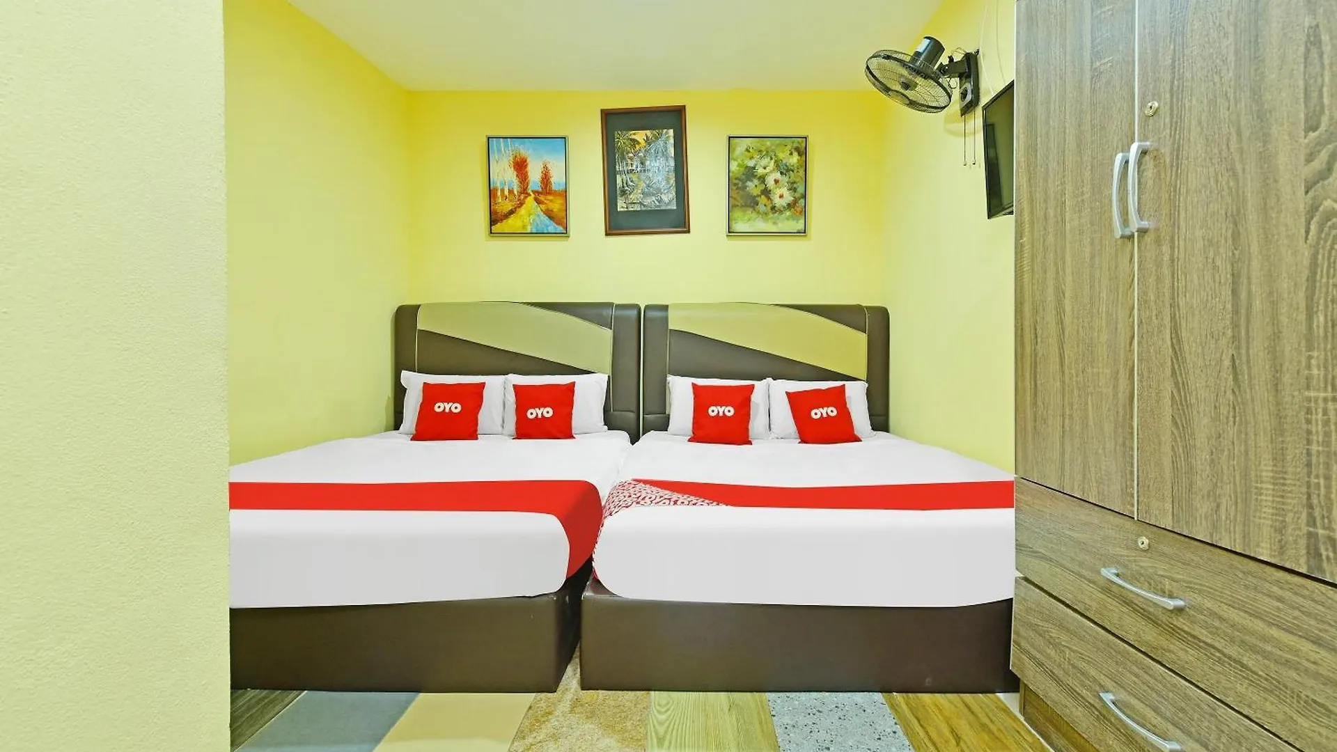 Oyo 873 Bamboo Inn Batu Ferringhi 2*,
