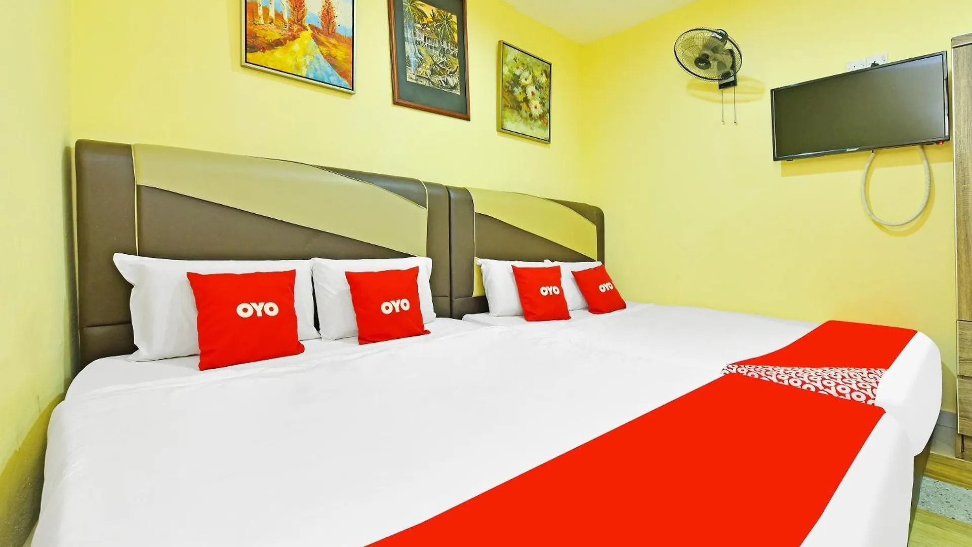 Oyo 873 Bamboo Inn Batu Ferringhi Hotel