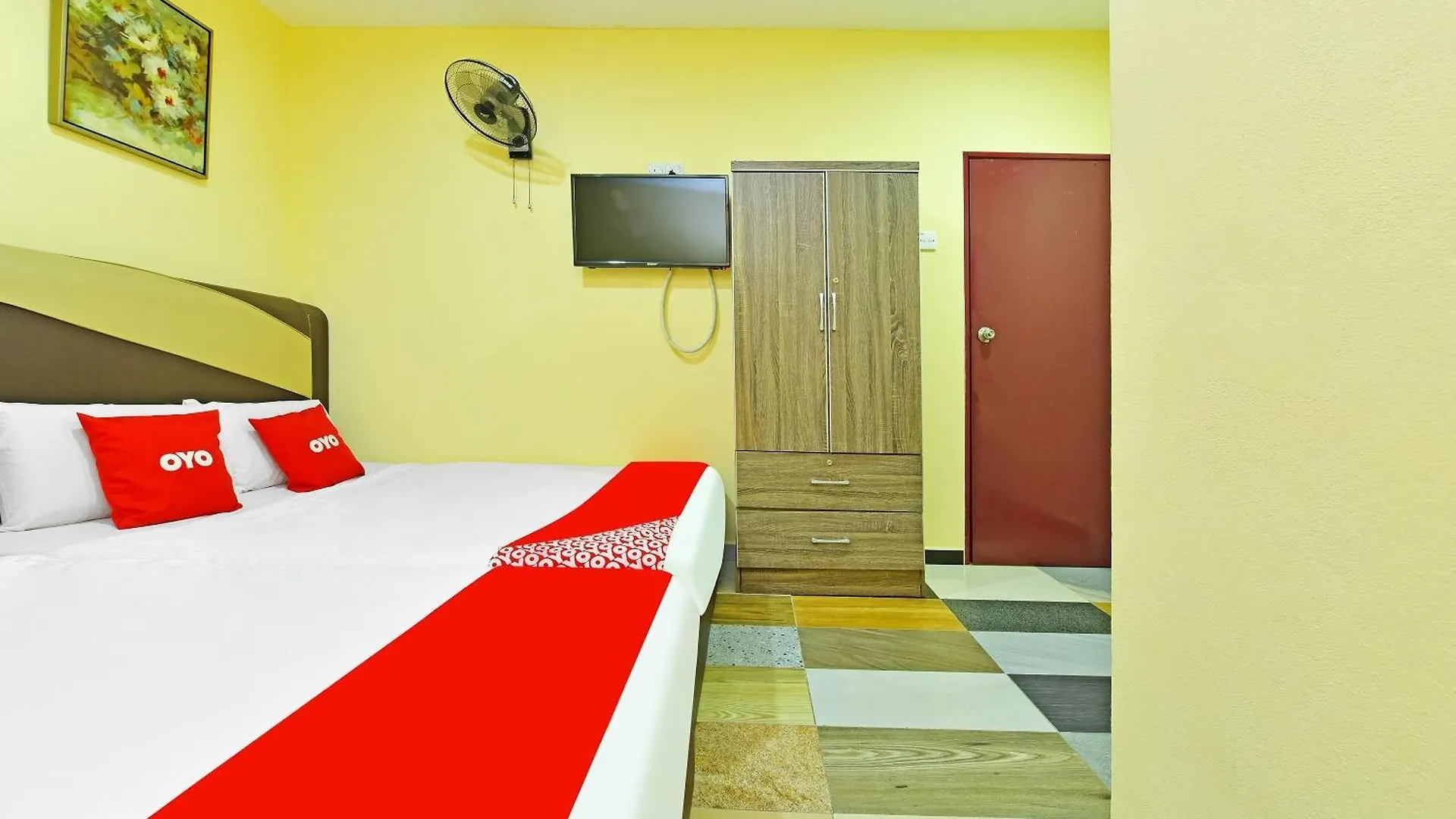 Hotel Oyo 873 Bamboo Inn Batu Ferringhi