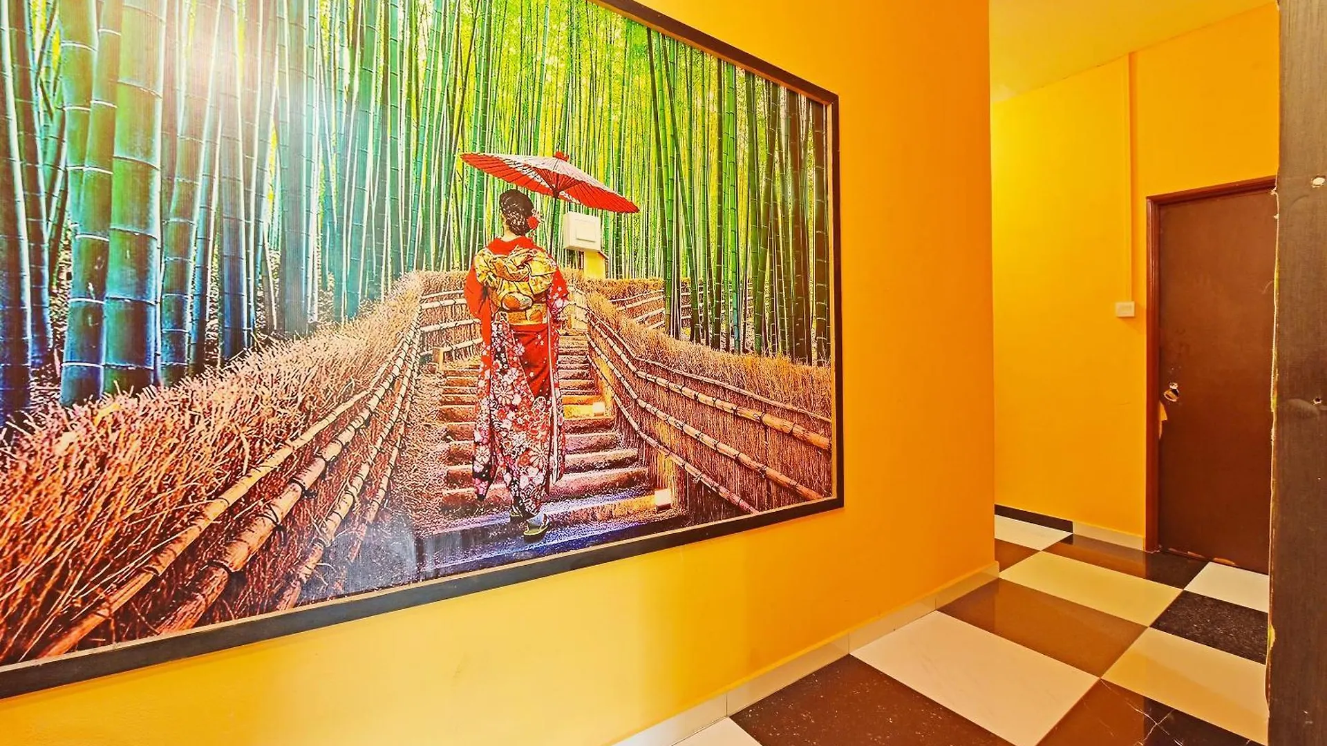 Oyo 873 Bamboo Inn Batu Ferringhi Hotel