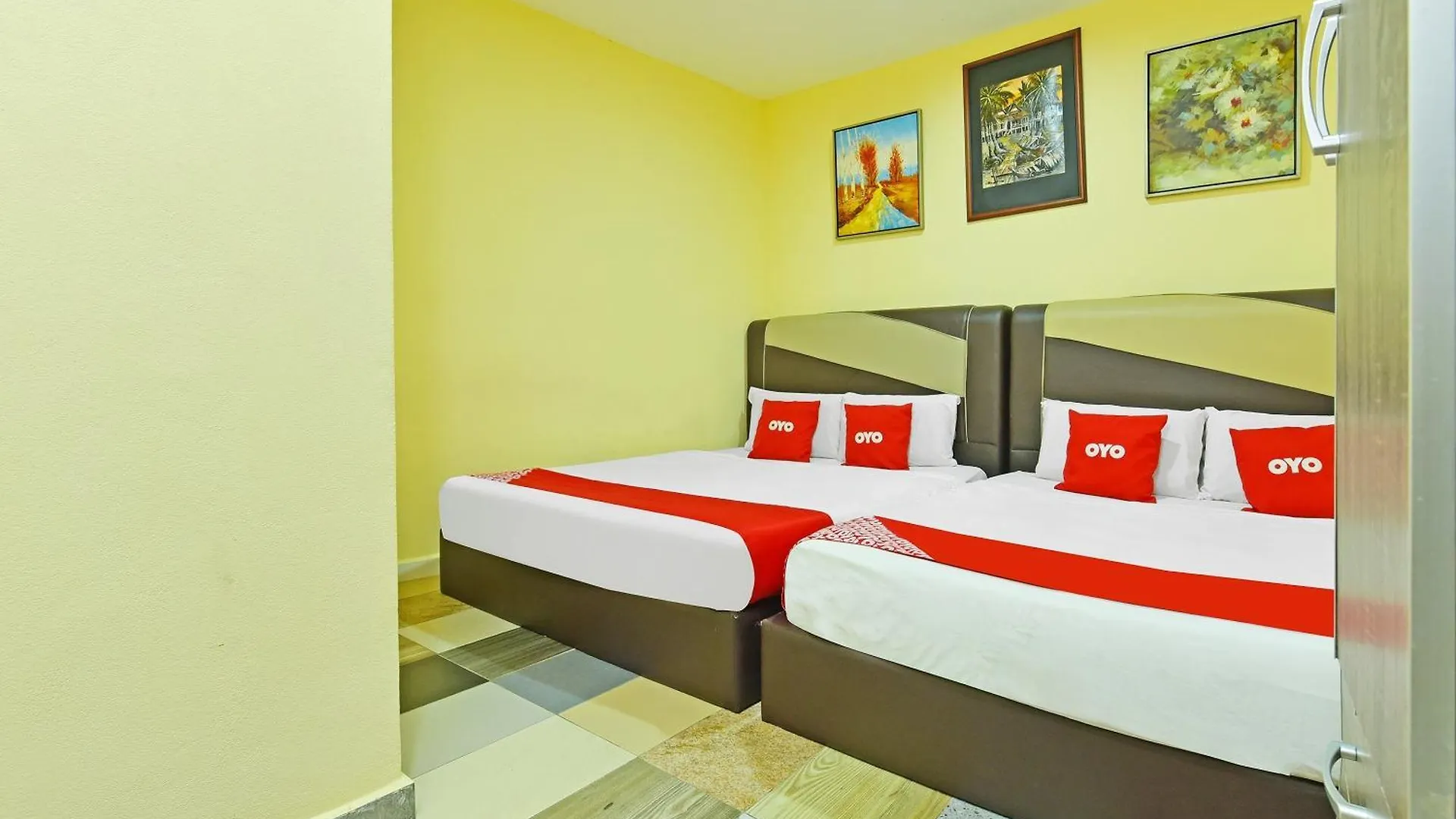 Hotel Oyo 873 Bamboo Inn Batu Ferringhi